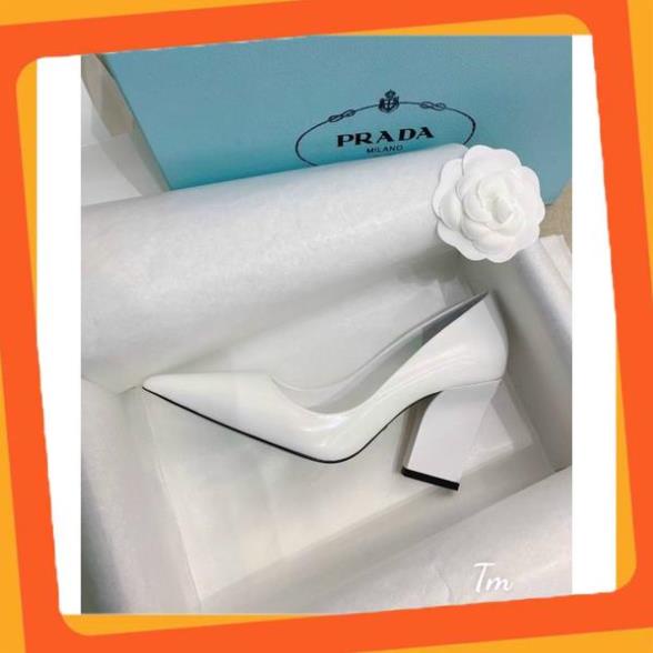 Giày cao gót Prada mũi nhọn gót vuông fullbox, bill, túi giấy