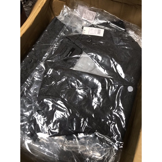 Áo blazer 0Pus xuất khẩu dư xịn | BigBuy360 - bigbuy360.vn
