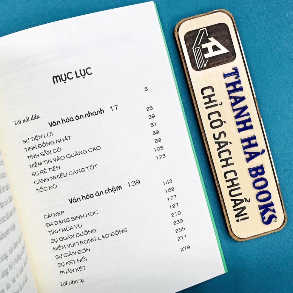 Sách - Ta Chính Là Những Thứ Ta Ăn - Alice Waters - Huy Hoàng