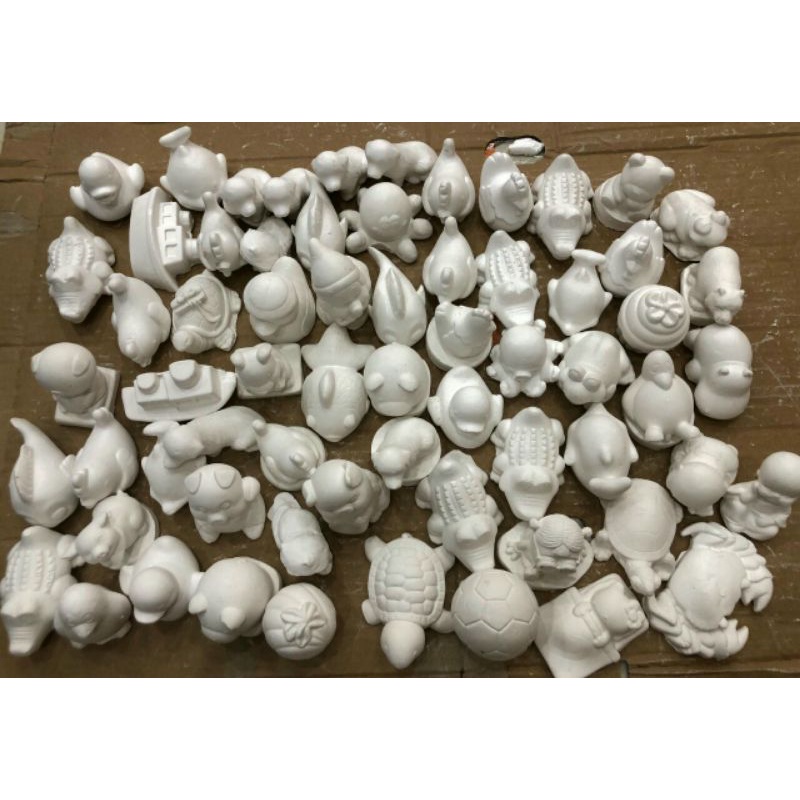 Tượng tô màu tượng thạch cao