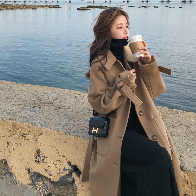 Áo khoác len dáng rộng màu lạc đà thời trang thu đông mới cho nữ 2021