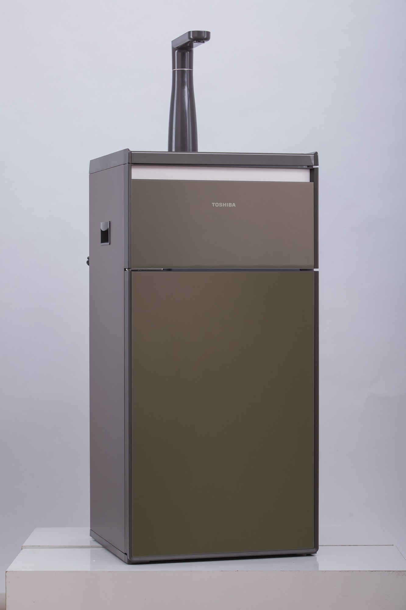 MÁY LỌC NƯỚC RO TOSHIBA TWP-N1843SV(T) - 3 lõi - Hiển thị chất lượng nước trước và sau khi lọc - Hàng chính hãng