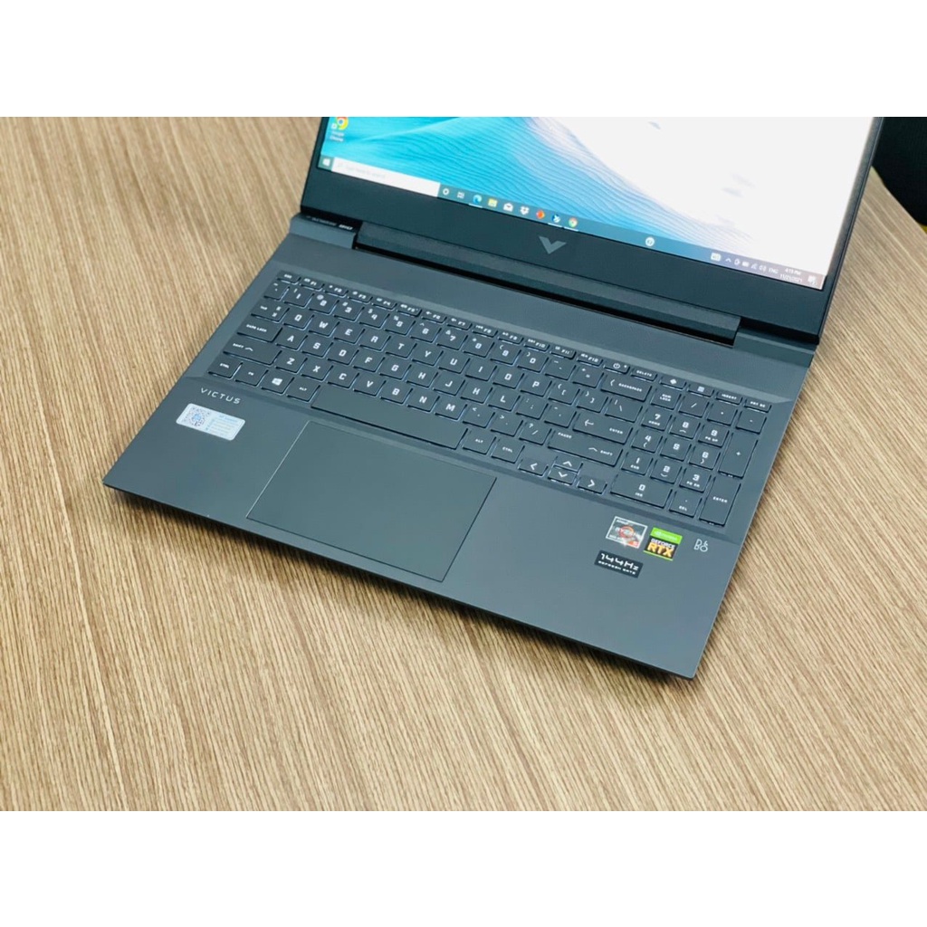 LAPTOP  HP Gaming Victus 16