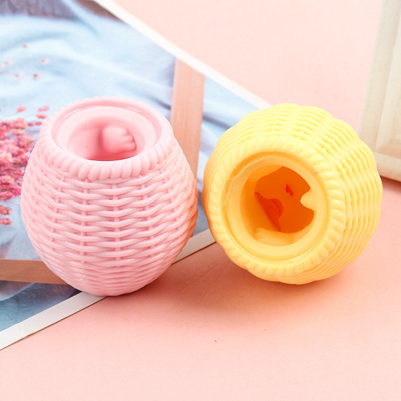 Đồ Chơi Squishy Hình Gà Con Màu Sắc Ngẫu Nhiên