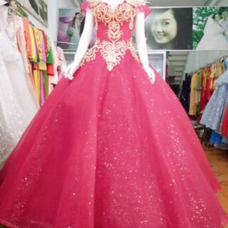 Thanh lý áo cưới 99% từ 500k đổ lại