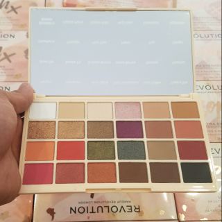 BẢNG MẮT MAKEUP REVOLUTION SOPH X
