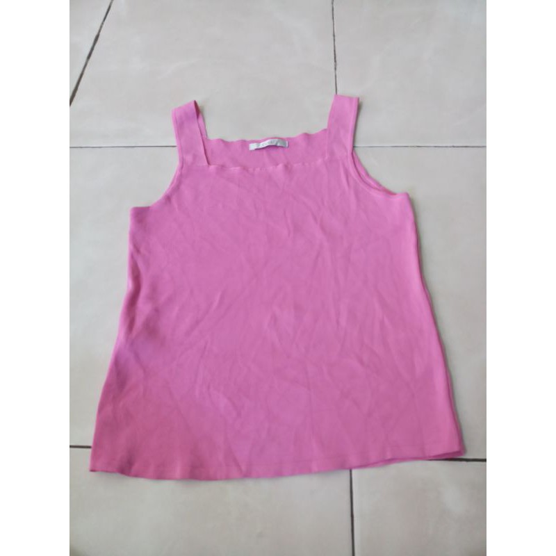 Len hồng cổ vuông