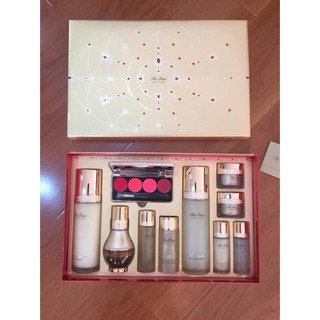 SET DƯỠNG DA OHUI THE FIRST TẶNG BẢNG SON 4 MÀU