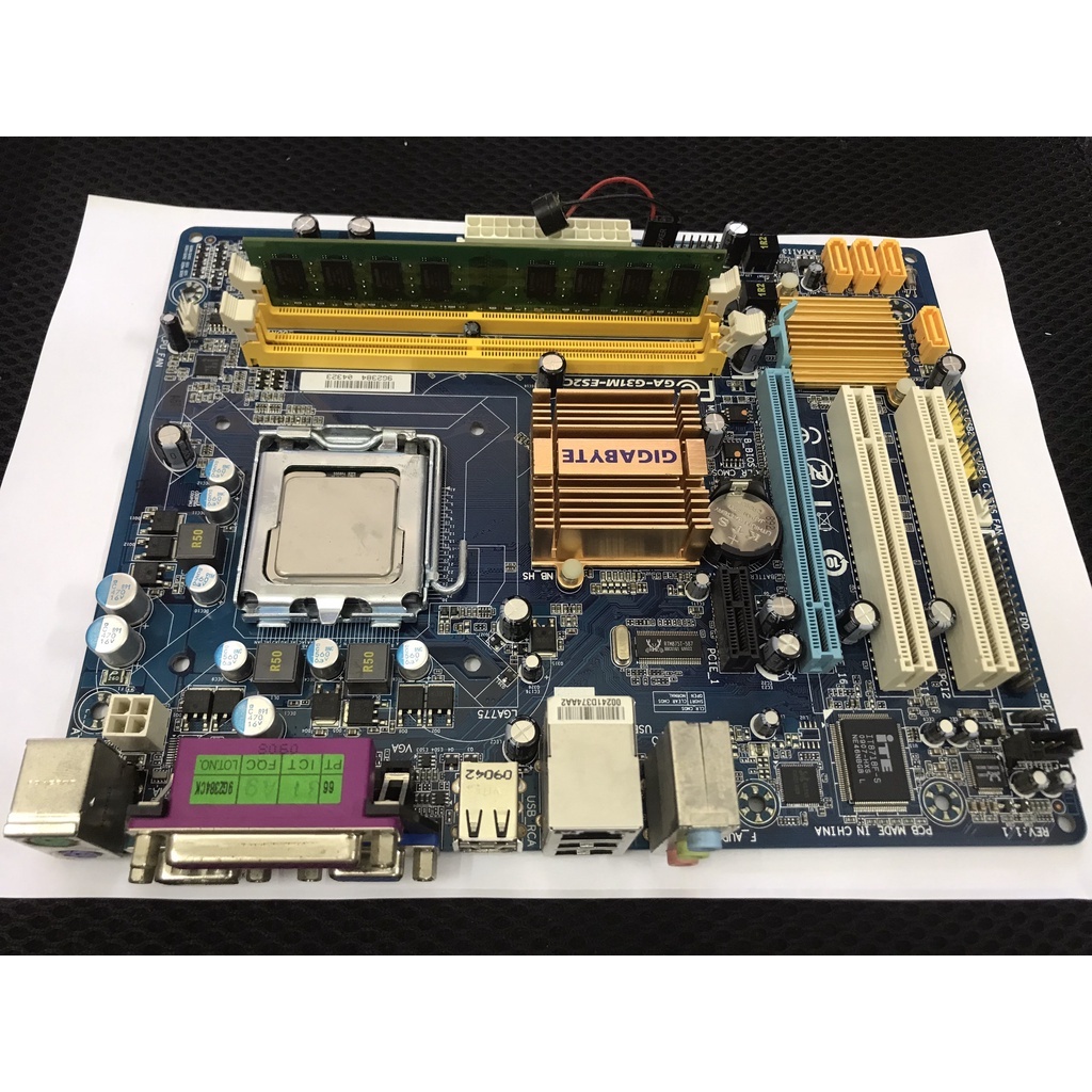 Combo Main Gigabyte G31 + CPU 5700/7500 Socket 775 + Ram DDR2 2GB