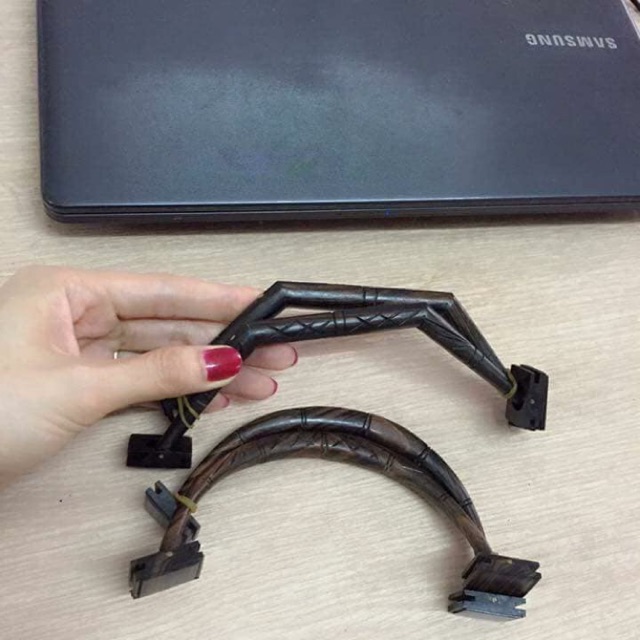 Cầu góc gỗ mun