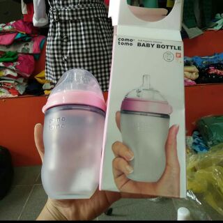 Bình sữa cho bé