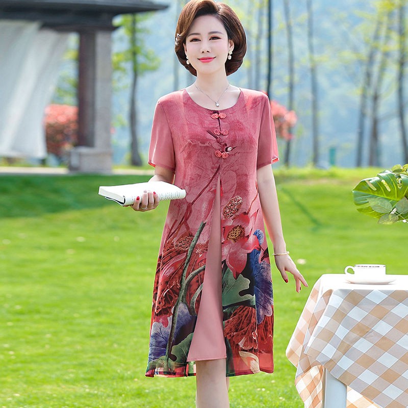 đầm mùa hè của mẹ voan retro giả váy hai dây nữ trung niên và người già 40-50 tuổi sườn xám phong cách nước ngo