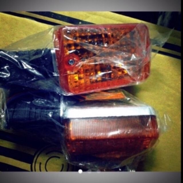 Đôi củ xin nhan xe máy win