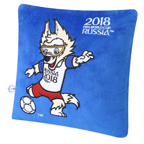 Hòa cùng không khí World cup 2018-gối tựa thêu hình sói Zabivaka. Hàng đặt trước 8 ngày.