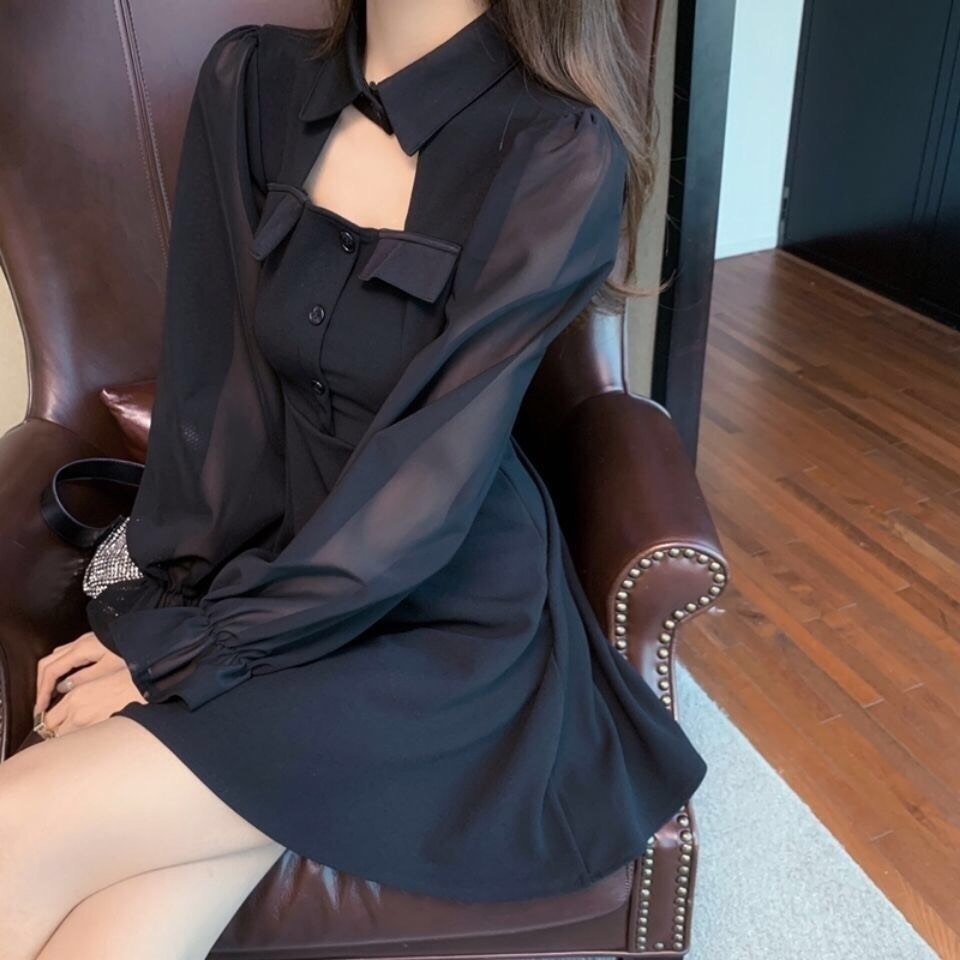Váy đầm nữ dáng xòe có cổ khoét ngực dễ thương