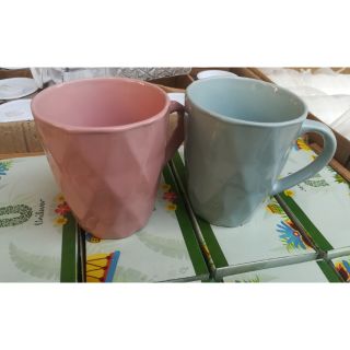 2 chiếc CỐC SỨ MẦU( bát tràng)