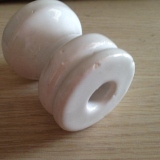 Khung đỡ u sứ