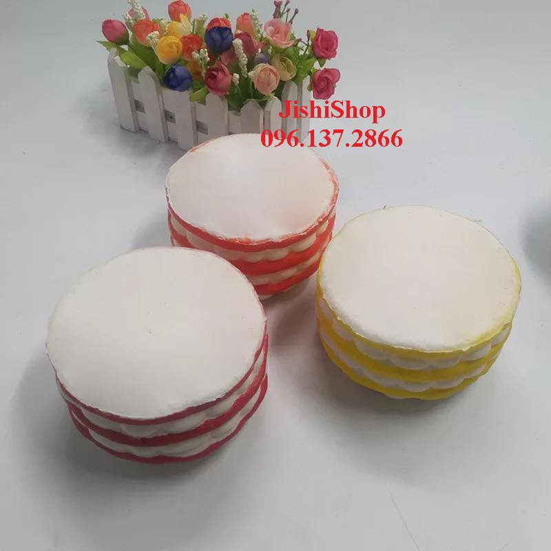 Squishy strawberry ice cream cake(Squishy Bánh Kem dâu ) |shopee. Vn\Shopgiayred