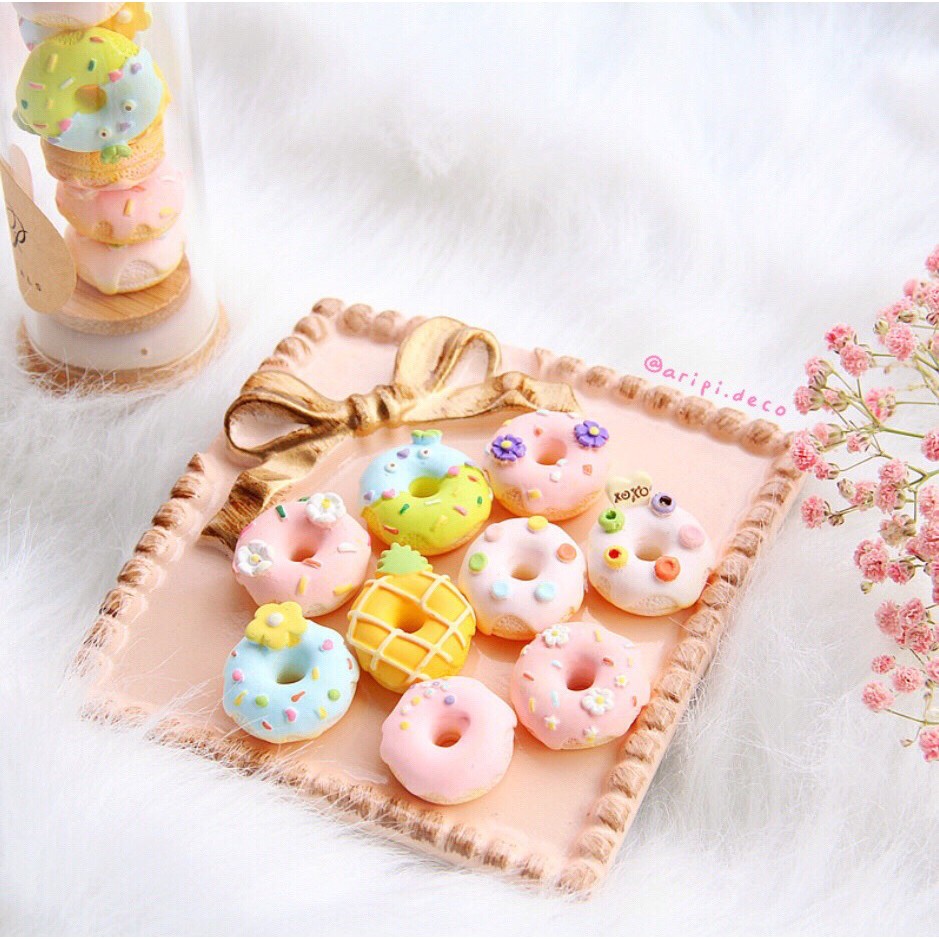 Charm bánh rán donut hình hoa Nhật xinh B17/ Nguyên liệu làm phụ kiện handmade vòng tay / resin