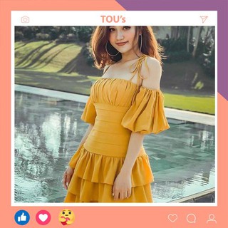 Váy trễ vai cách điệu bánh bèo v1753