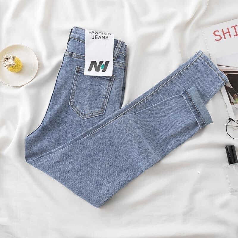 Quần jean ôm co dãn