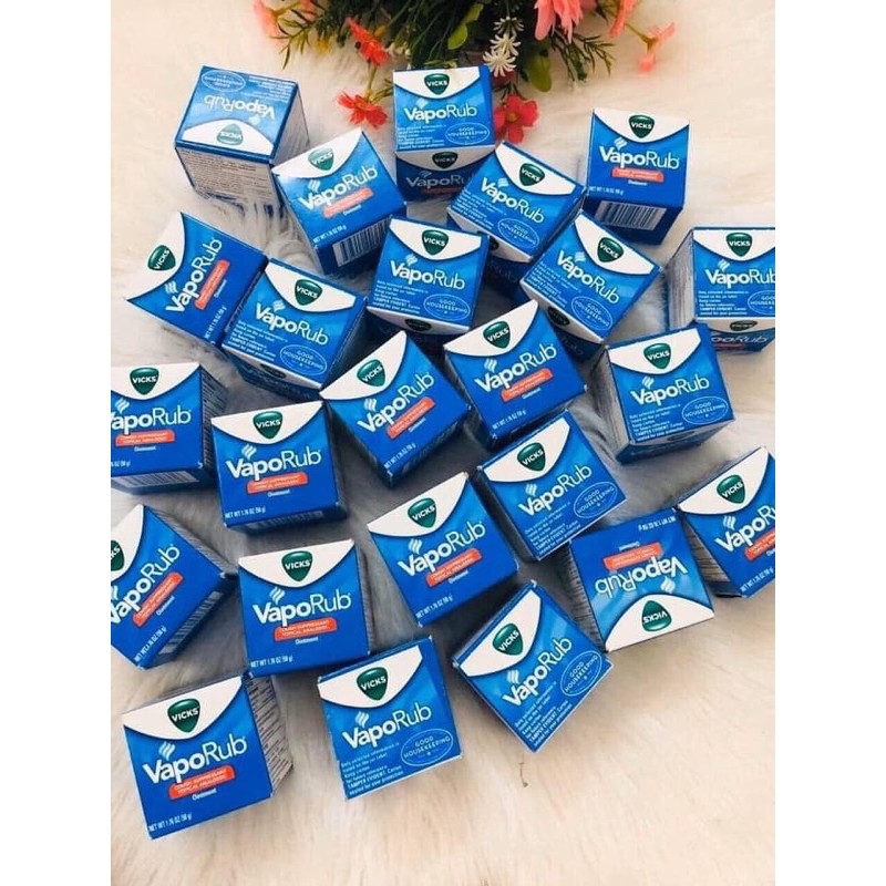 Dầu bôi ấm ngực Vicks VapoRub