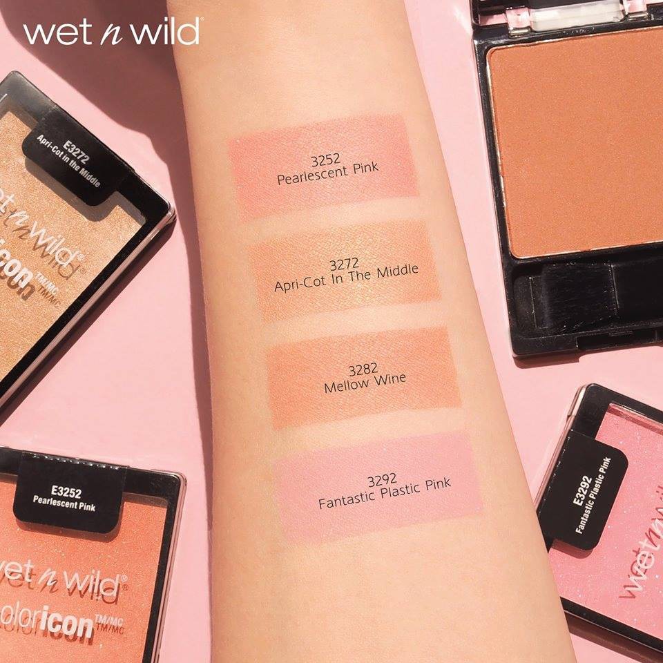 Má hồng Wet n Wild Color Icon màu Mellow wine, apricot in the middle, pearlescent