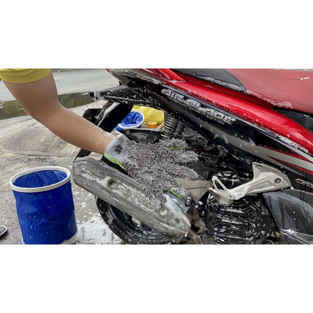 Găng Tay Rửa Xe Xỏ 5 Ngón Siêu Mềm Dễ Dàng Luồng Lách Nơi Hẹp