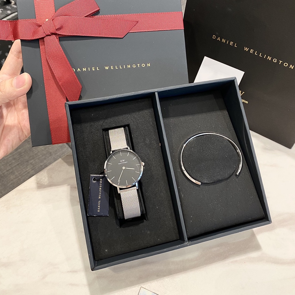 Đồng Hồ Nữ DVV dây lưới size 32mm chống nước 3ATM