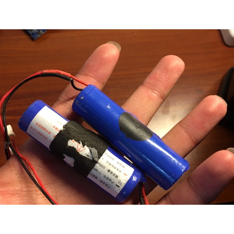 Pin 18650 hàng tháo máy 2200mah 4,2v dòng xả cao