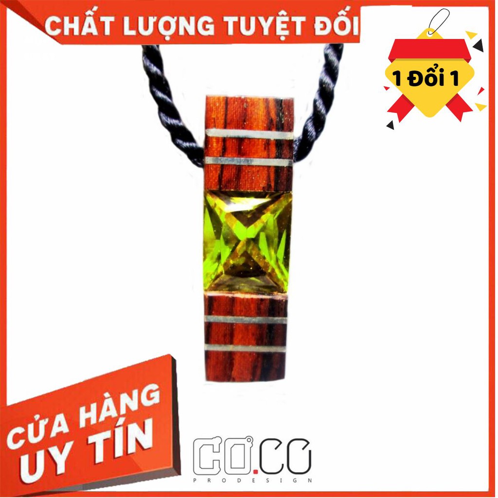 Mặt dây chuyền chế tác từ gỗ Cẩm Lai cẩn bạc và đá topaz xanh lá