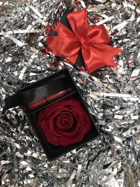 HỘP HOA ĐỰNG SON (NGẮN) | BigBuy360 - bigbuy360.vn