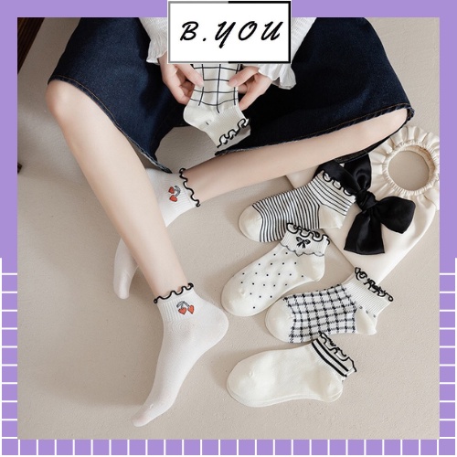 Combo 5 đôi vớ thấp cổ bèo màu đen trắng phong cách Hàn quốc chất liệu co dãn thấm hút mồ hôi