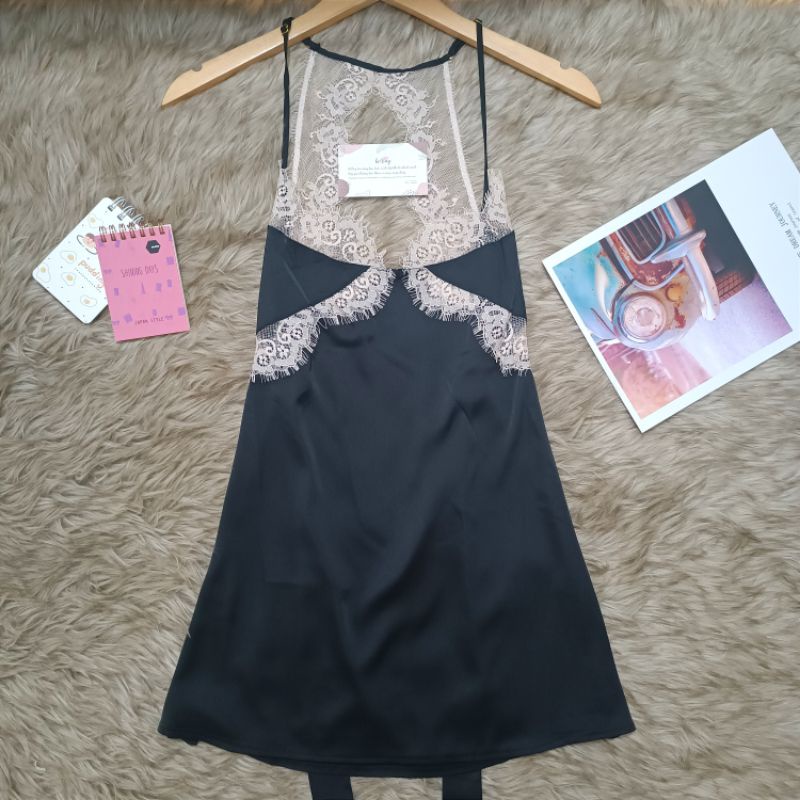 Váy ngủ 2 dây sexy Đầm ngủ lụa satin hở lưng quyến rũ M37