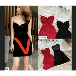 Đầm 2 dây đầm khoét lưng xẻ tà