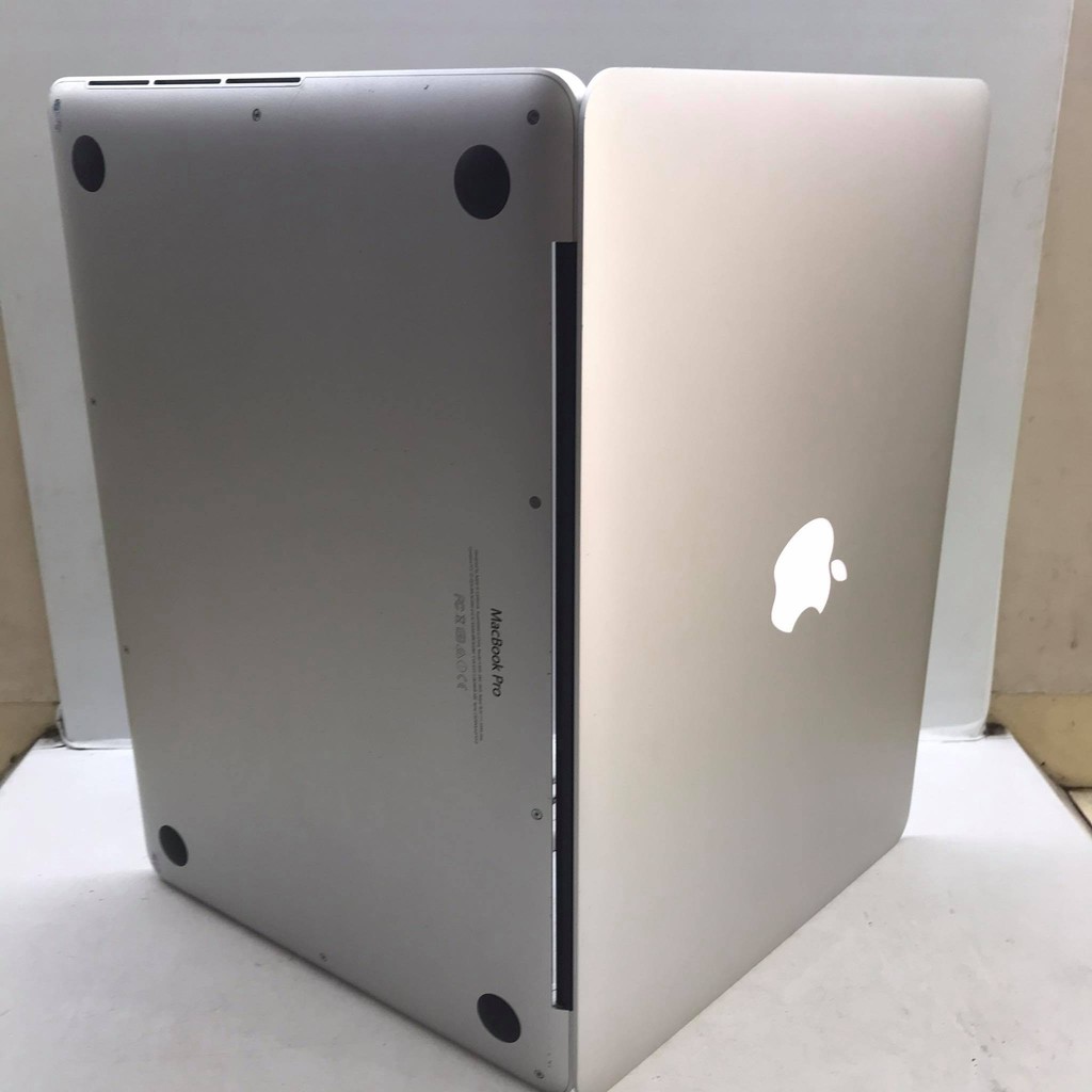 Máy Apple Macbook Pro Retina (2015) Intel Core i5 2.7GHz, 8gb ram, 128gb ssd, Vga Intel hd Grpahics 6100, 13.3 inch Đẹp