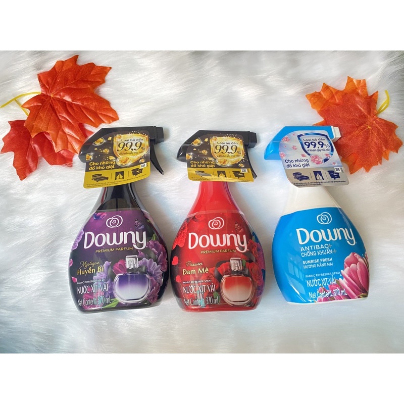 [ DOWNY ]Xịt Vải Downy khử mùi chống khuẩn 99,9% chai 370ml Hương ban mai/ Đam mê / Huyền Bí