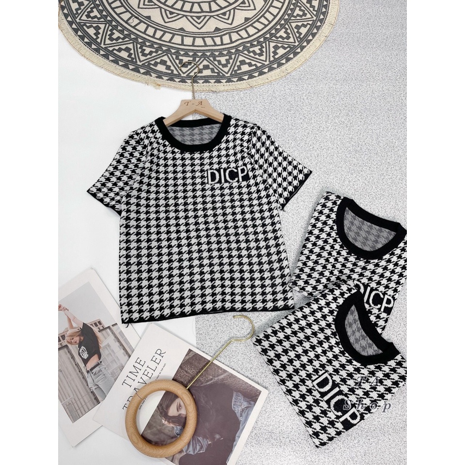 Áo len cộc tay họa tiết zic zăc viền cổ - Hàng Quảng Châu