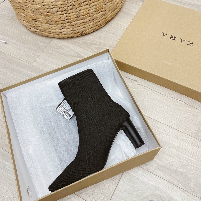Boot len Zara xuất dư