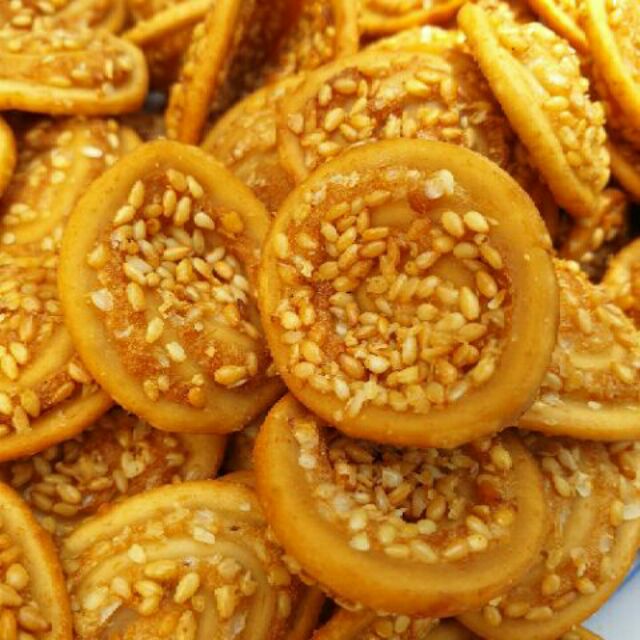500g Tai heo rắc mè 35k