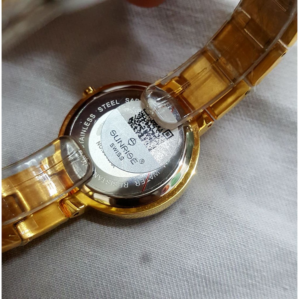 Đồng hồ Sunrise Nữ L9949AA-G-DD kính saphire chống trầy, Mặt đính đá Swa kết hợp dây