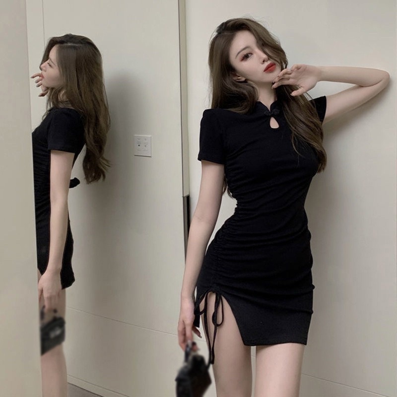 Đầm ôm body kiểu cổ tàu xẻ tà rút dây sexy