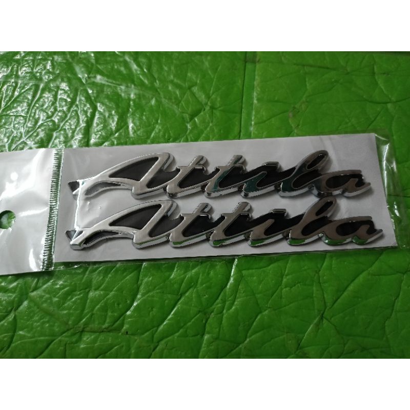 Cặp chữ nổi Attila cứng hàng theo xe loại mới
