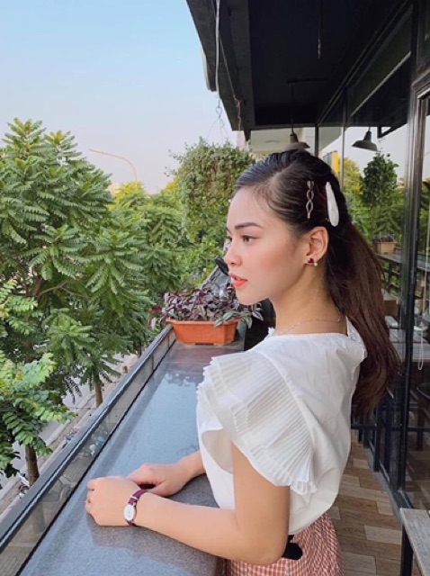 Áo cánh tiên tay xếp li