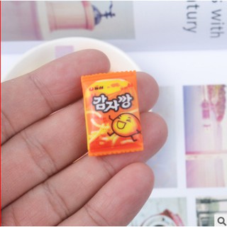 [Mô hình thu nhỏ] gói mì tôm phụ kiện  trang trí bàn làm việc nhà cửa
