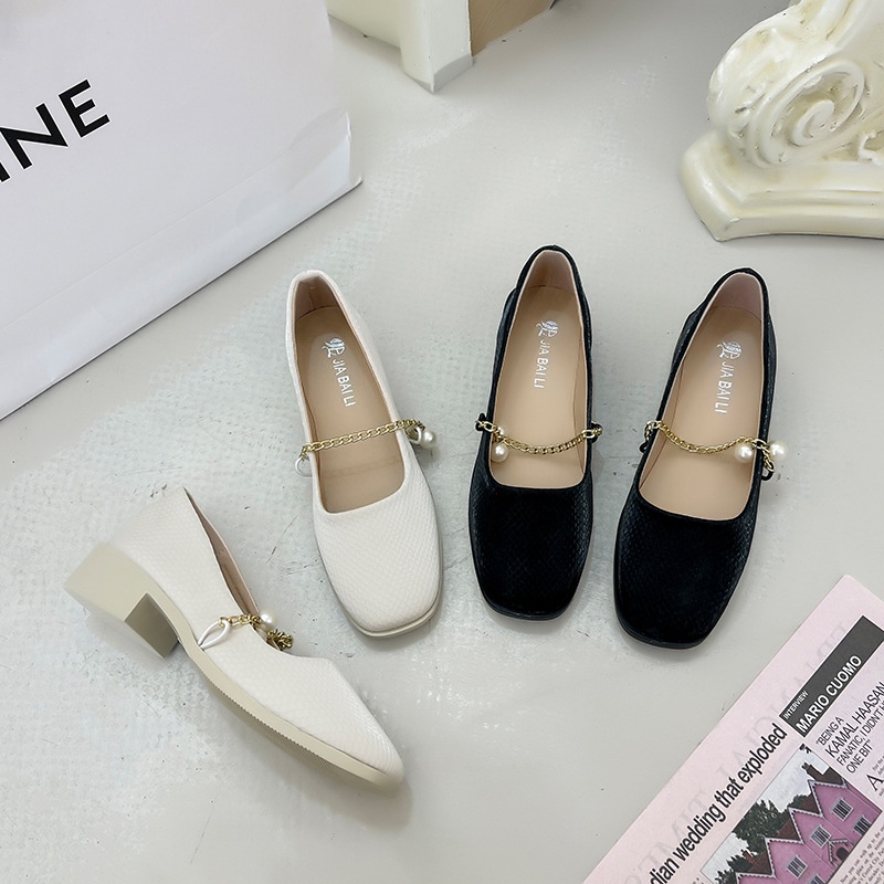 Giày cao gót IELGY mũi vuông đính ngọc trai dây xích phong cách Hàn Quốc