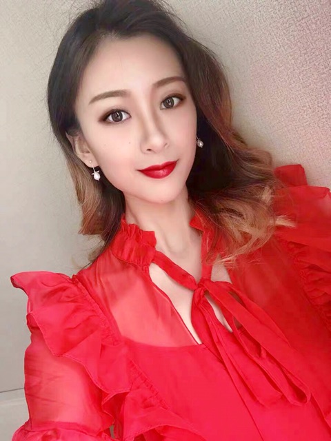 Red Dress Dubai vintage cao cấp