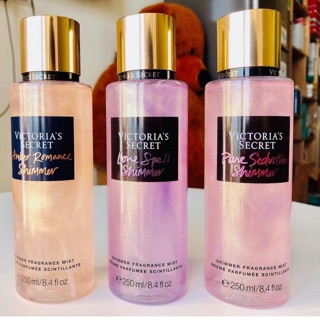 Xịt Thơm Ánh nhũ Nước Hoa Toàn Thân Victoria’s Secret Holiday Shimmer Fragrance Mist (250ml) - BST ÁNH NHŨ