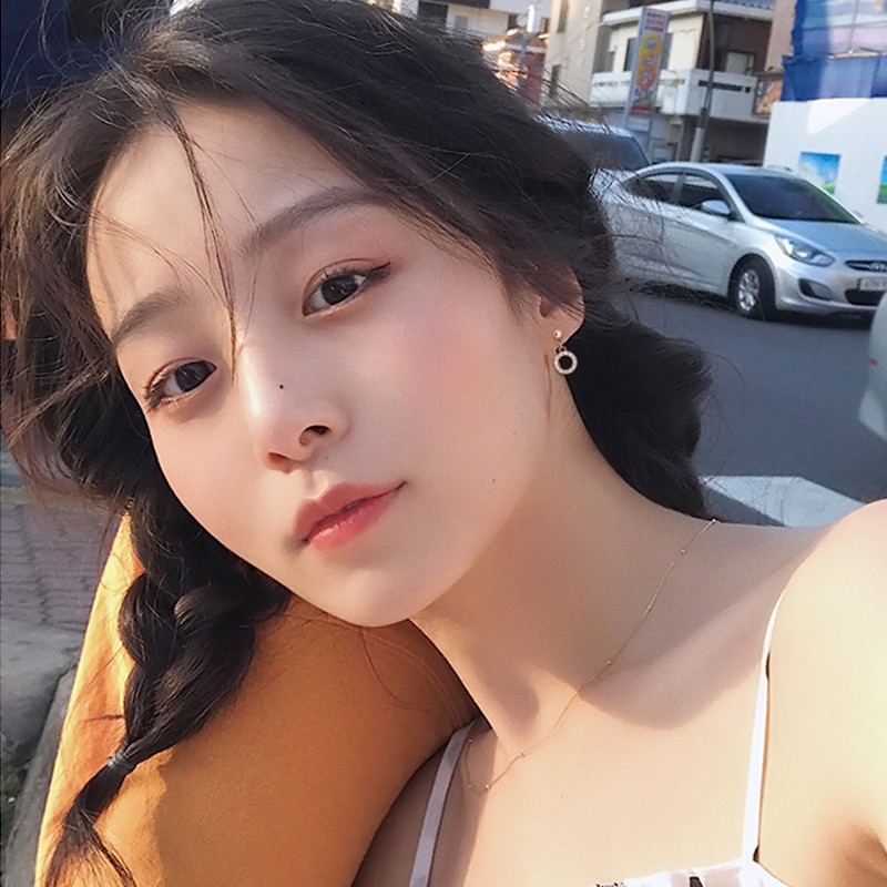 Khuyên Tai Ngôi Sao Đính Đá A173