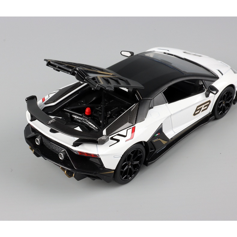 Xe mô hình Lamborghini Aventador SVJ 63 1:24 Caipo